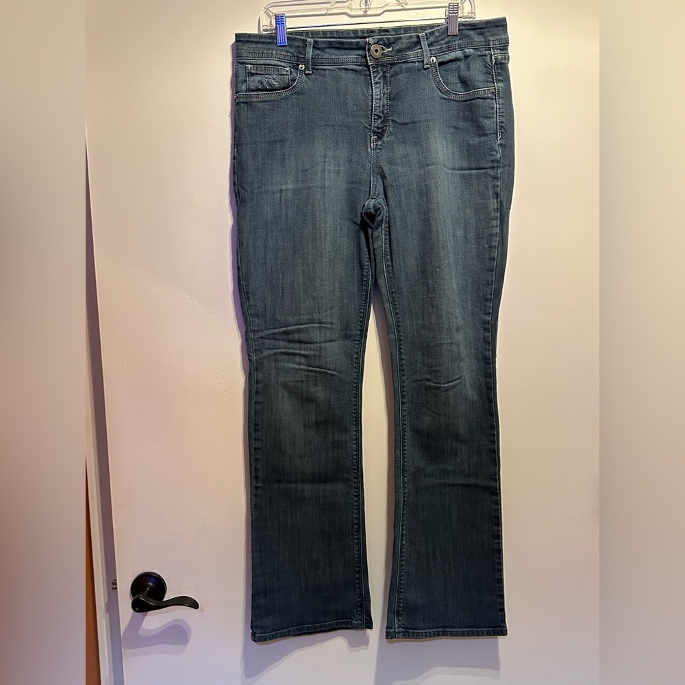 Jordache Women's Boot Cut Jeans